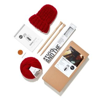 Pro mě je pletení relax, únik od běžného shonu, chvíle jen pro mě, kdy nechávám myšlenky plynout. A jako bonus...